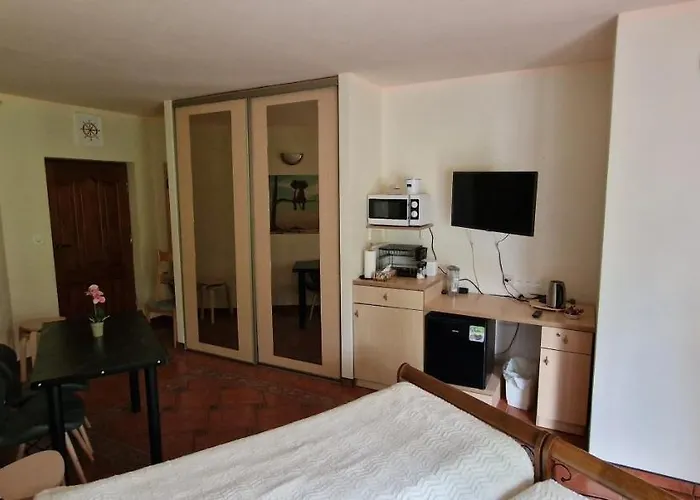 アパート Hexagon Nr 4